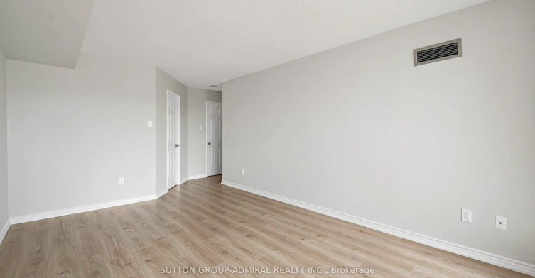 701-1 Clark Avenue W, Vaughan, ON, L4J 7Y6 - 34