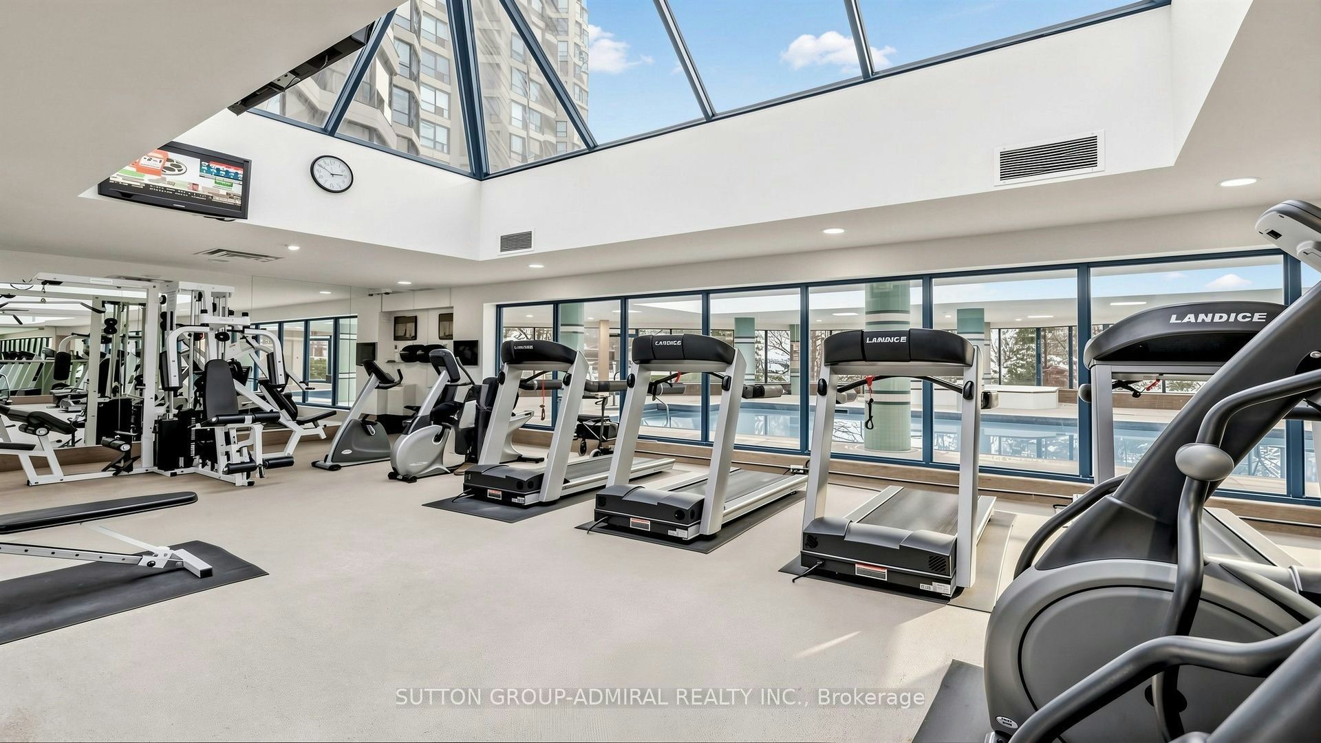 701-1 Clark Avenue W, Vaughan, ON, L4J 7Y6 - 45