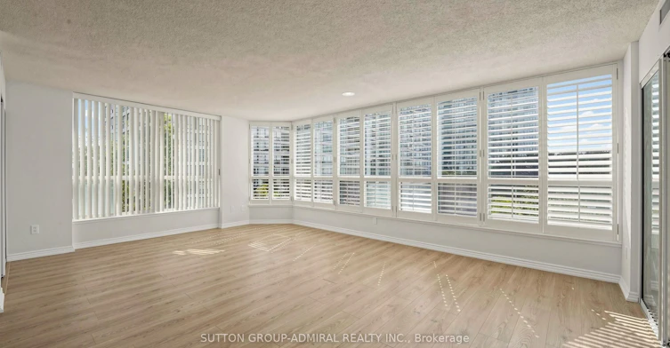701-1 Clark Avenue W, Vaughan, ON, L4J 7Y6 - 16