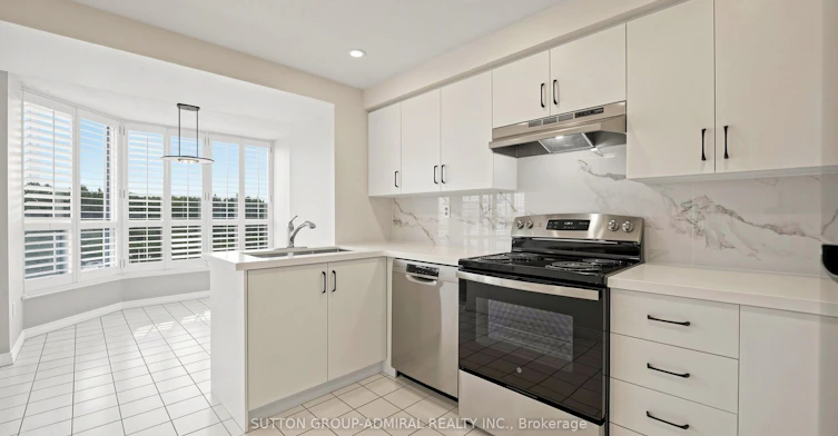 701-1 Clark Avenue W, Vaughan, ON, L4J 7Y6 - 7