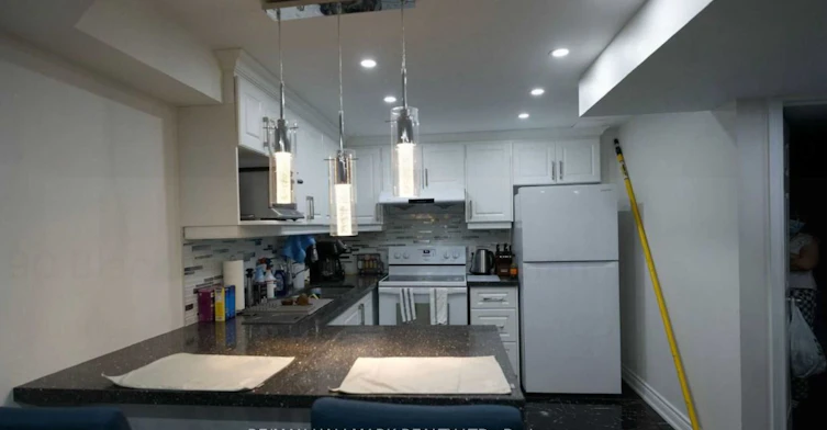 90 Black Maple Crescent, Vaughan, ON, L6A 4G6 - 2