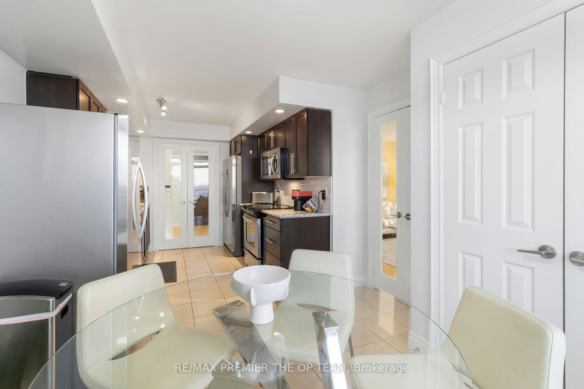1077-23 Cox Boulevard, Markham, ON, L3R 7Z9 - 19