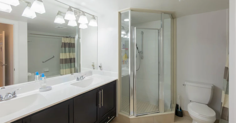 1077-23 Cox Boulevard, Markham, ON, L3R 7Z9 - 31