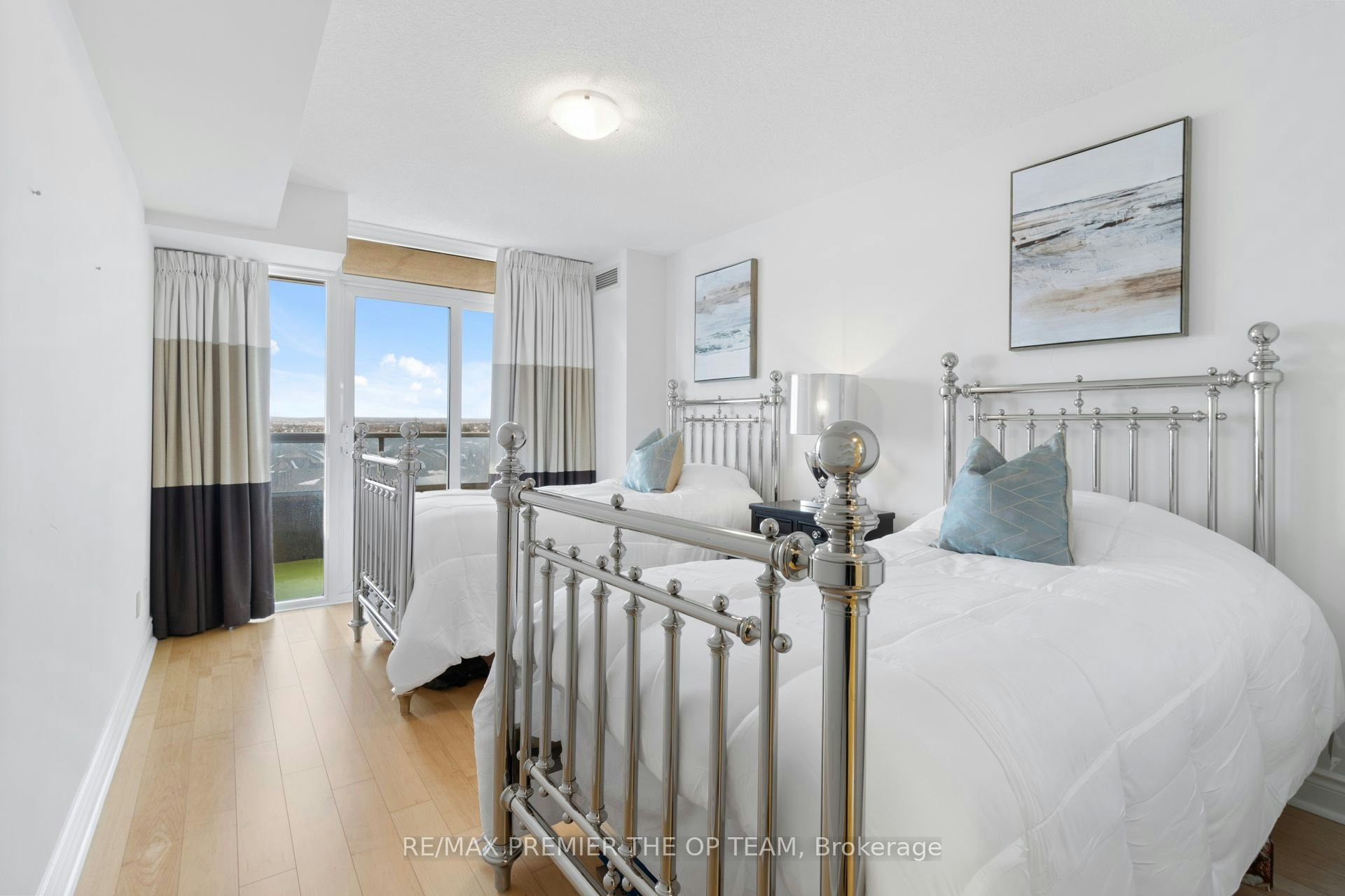 1077-23 Cox Boulevard, Markham, ON, L3R 7Z9 - 33