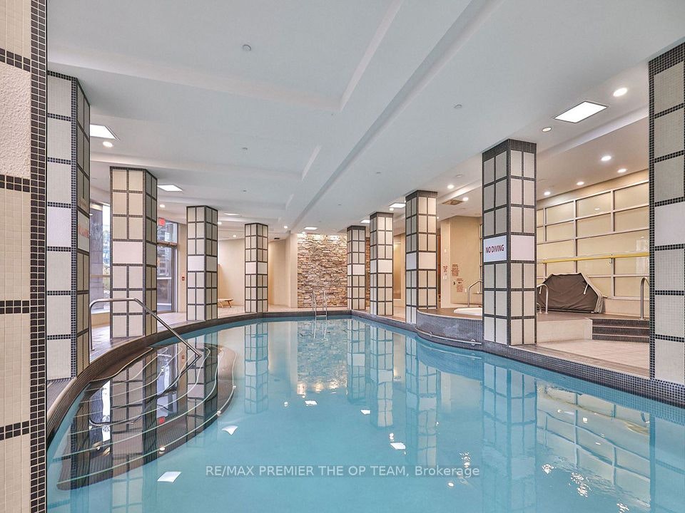 1077-23 Cox Boulevard, Markham, ON, L3R 7Z9 - 43