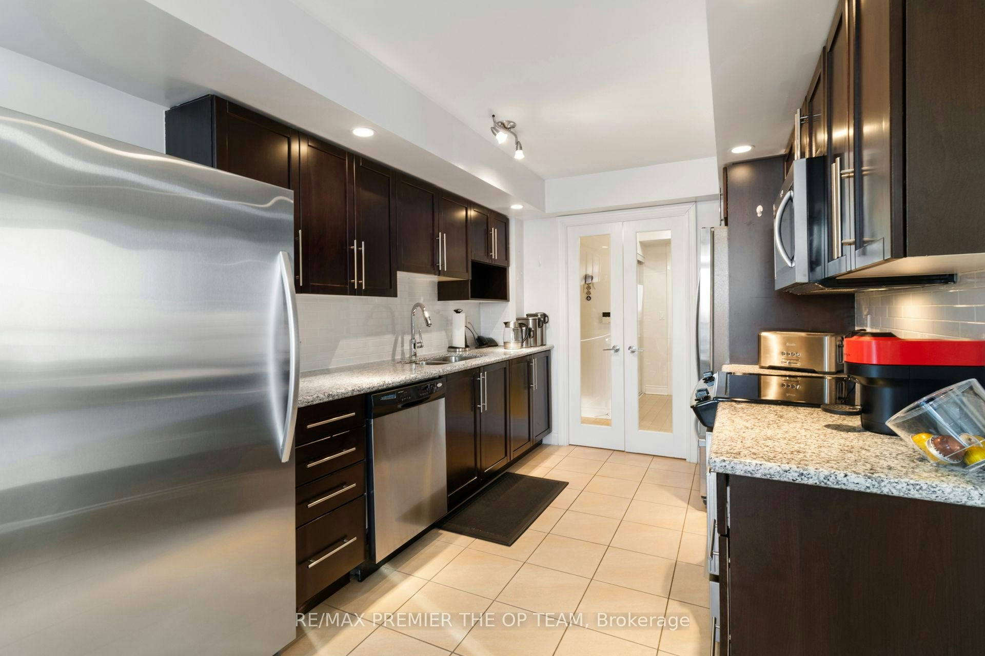 1077-23 Cox Boulevard, Markham, ON, L3R 7Z9 - 20
