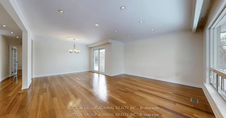 Upper-129 Crestwood Road, Vaughan, ON, L4J 1A7 - 5