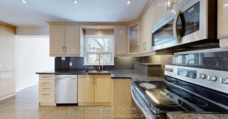 Upper-129 Crestwood Road, Vaughan, ON, L4J 1A7 - 12