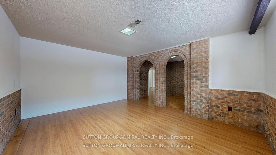 Upper-129 Crestwood Road, Vaughan, ON, L4J 1A7 - 44