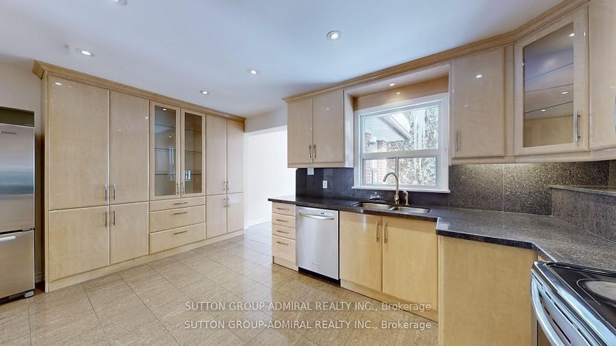 Upper-129 Crestwood Road, Vaughan, ON, L4J 1A7 - 13
