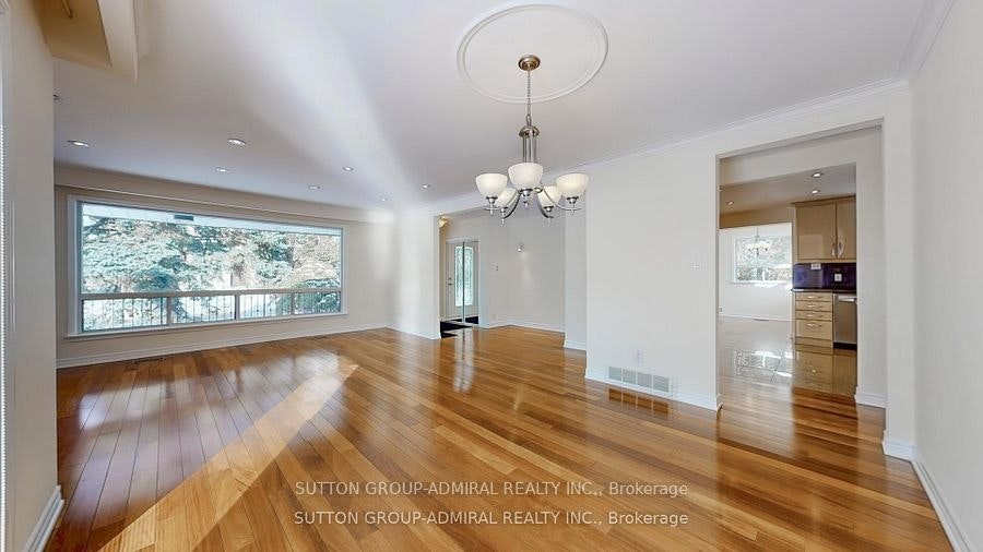 Upper-129 Crestwood Road, Vaughan, ON, L4J 1A7 - 9