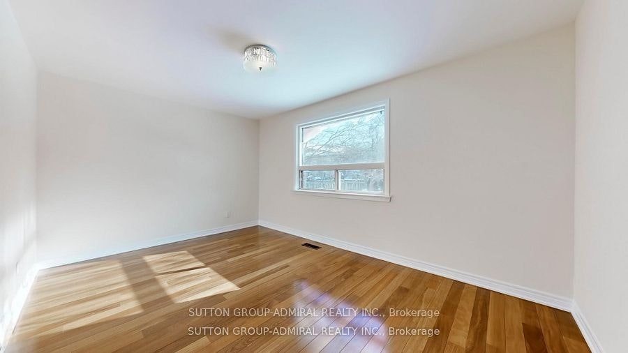 Upper-129 Crestwood Road, Vaughan, ON, L4J 1A7 - 17