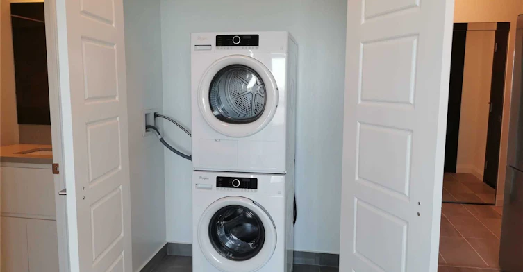 2811-15 Water Walk Drive, Markham, ON, L6G 0G2 - 7