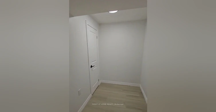 Lower unit-Basement - 83 Acer Crescent, Whitchurch-Stouffville, ON, L4A 0S2 - 6