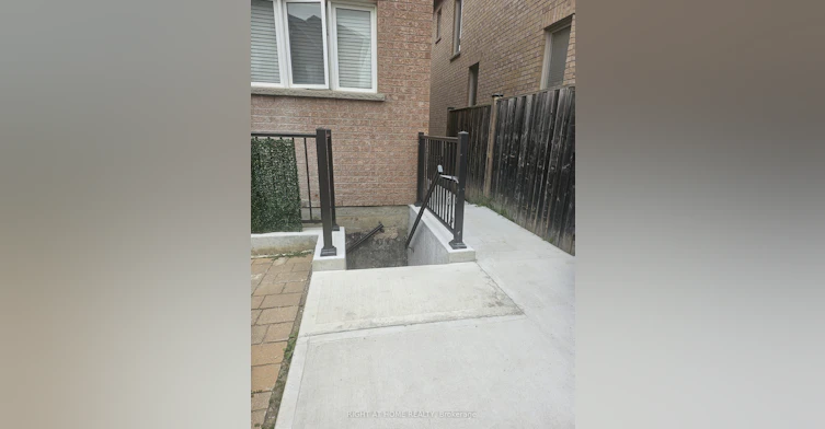 Lower unit-Basement - 83 Acer Crescent, Whitchurch-Stouffville, ON, L4A 0S2 - 3
