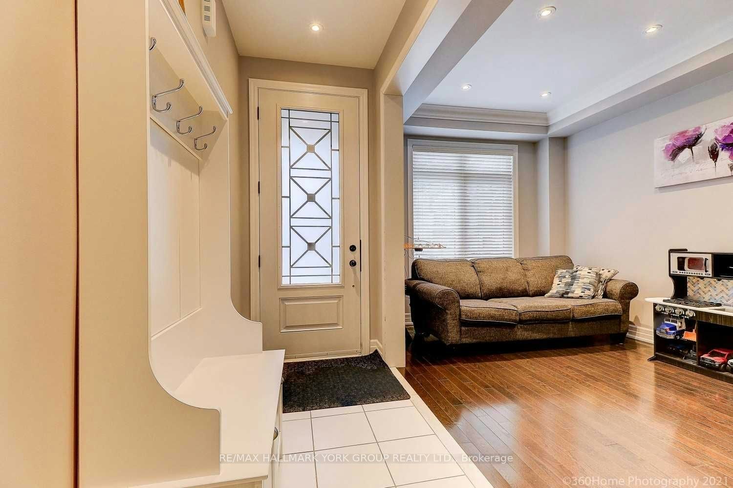 63 Alex Campbell Cres Drive, King, ON, L7B 0C1 - 5