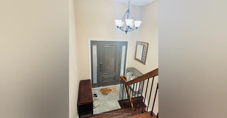 Upper-83 Snowshoe Crescent, Markham, ON, L3T 4M7 - 2