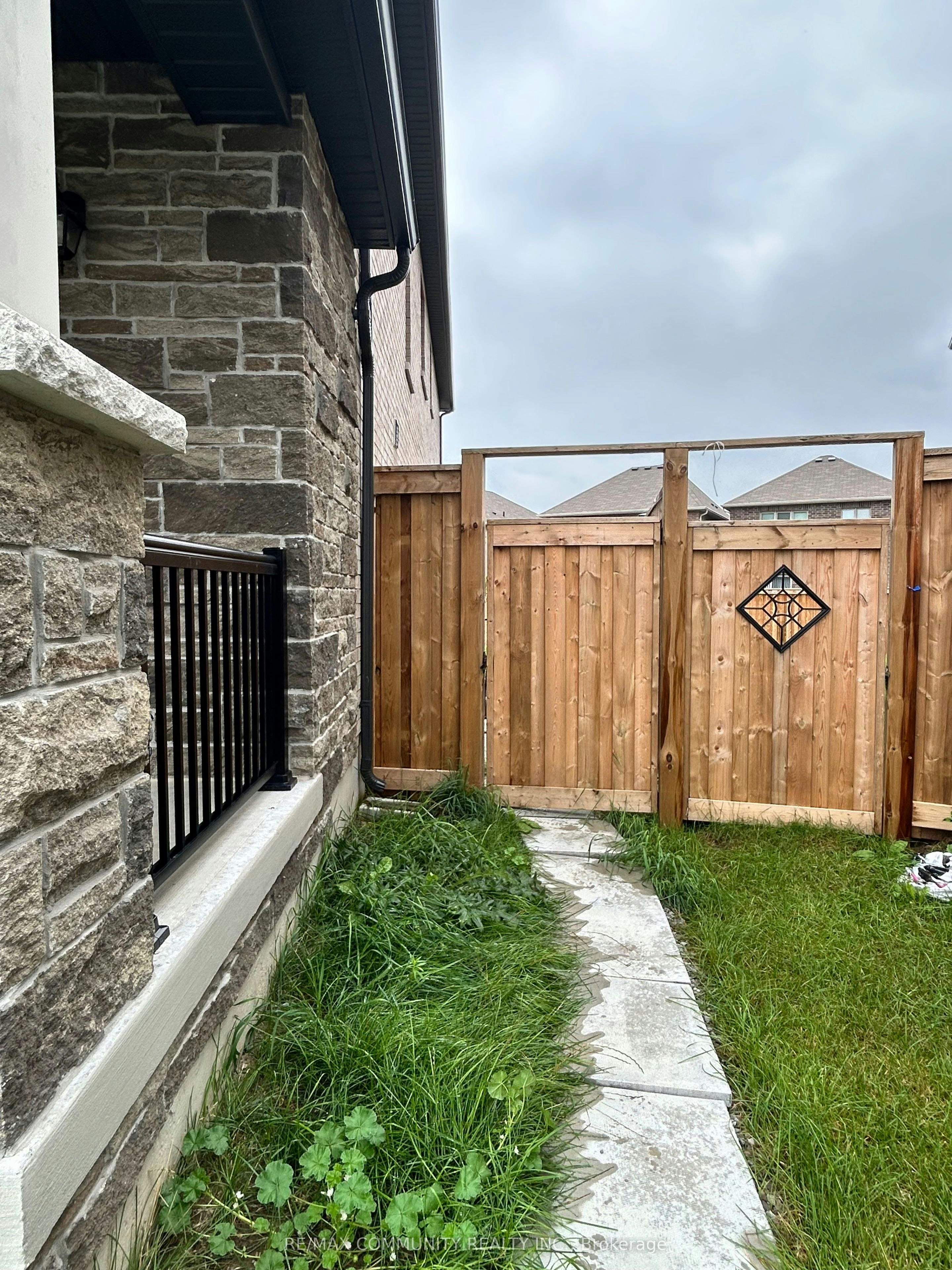Basement-30 Red Blossom Court, Whitchurch-Stouffville, ON, L4A 4V1 - 2