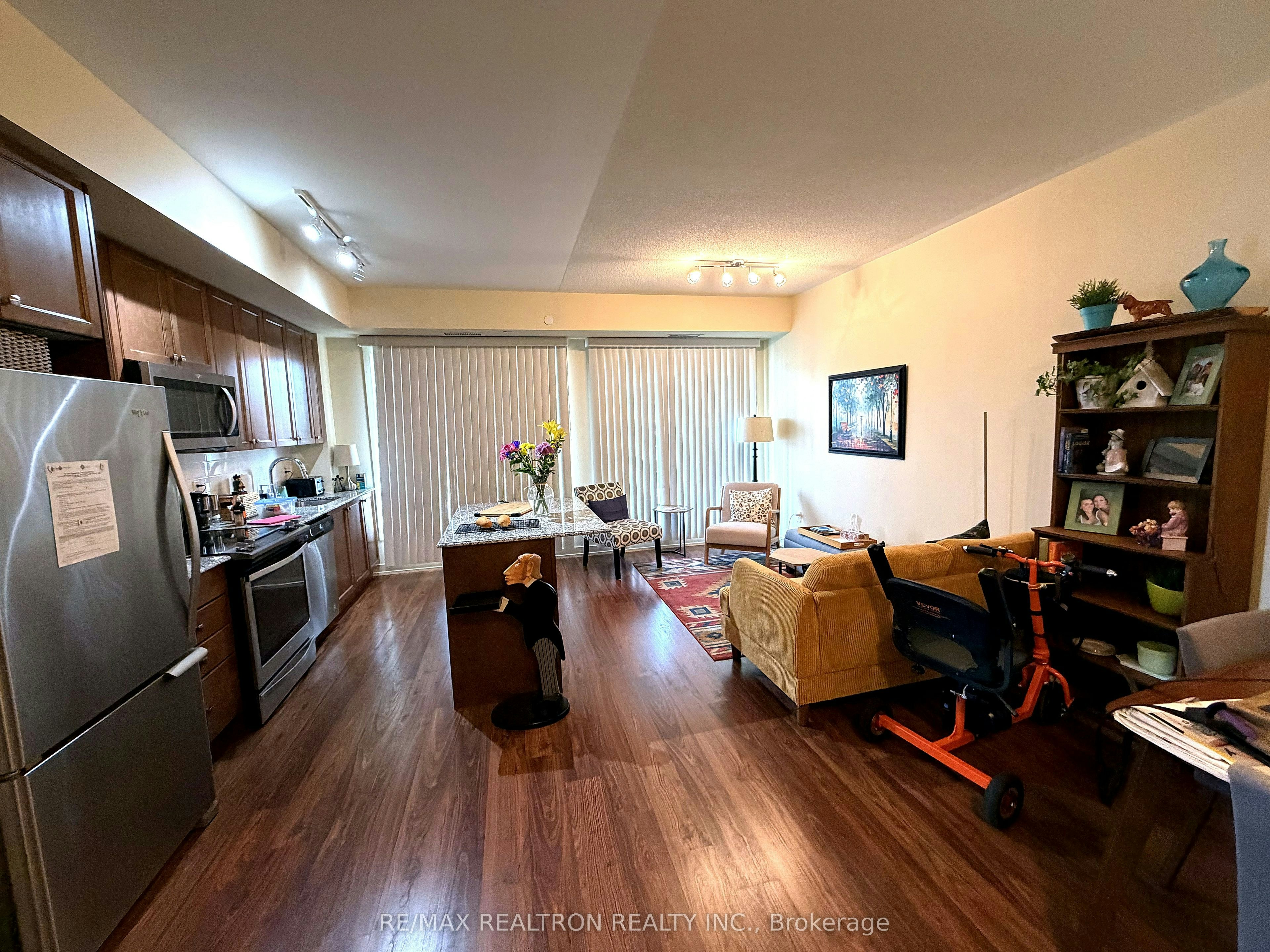 343-555 William Graham Drive, Aurora, ON, L4G 7G4 - 7