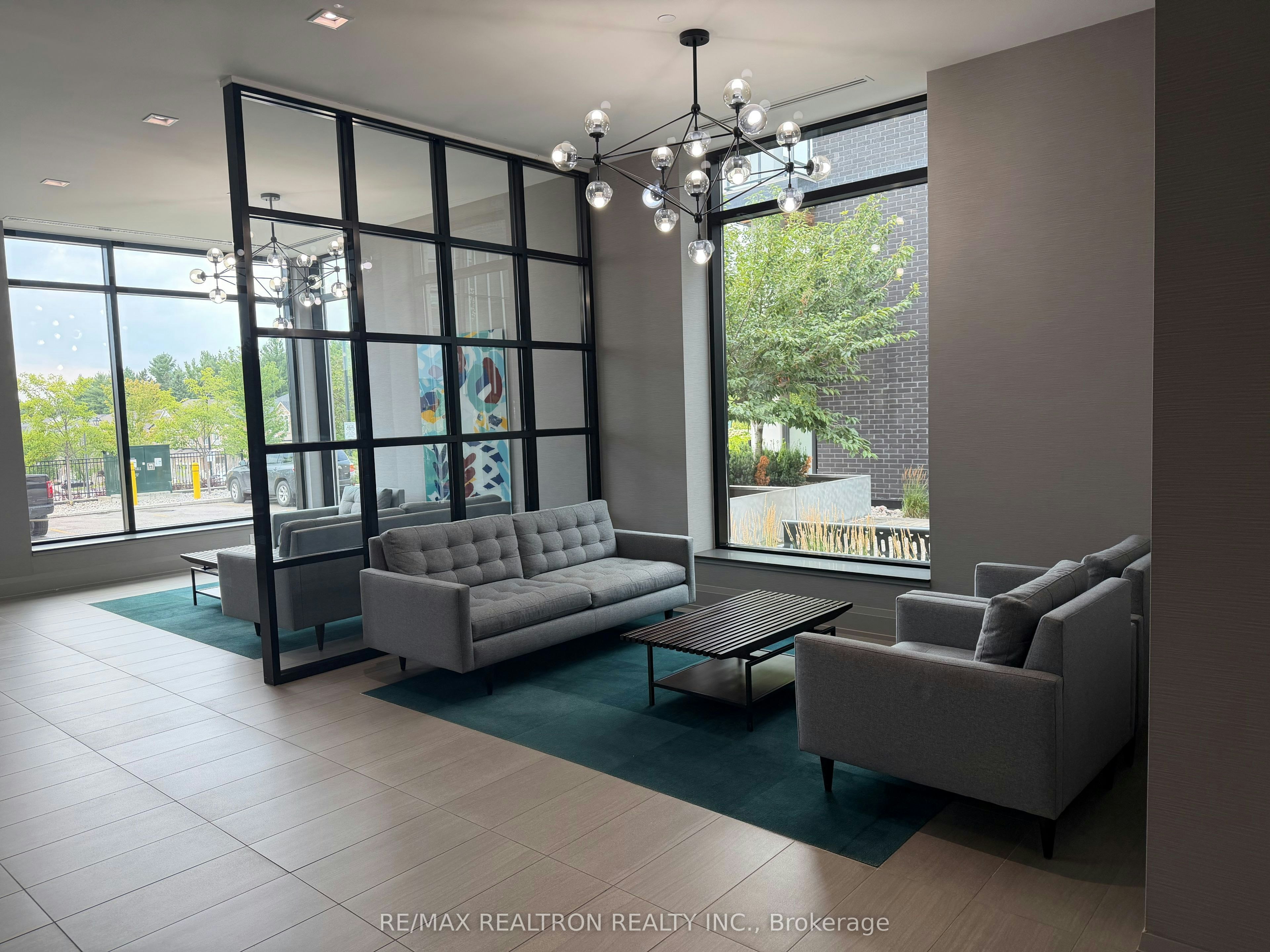 343-555 William Graham Drive, Aurora, ON, L4G 7G4 - 3