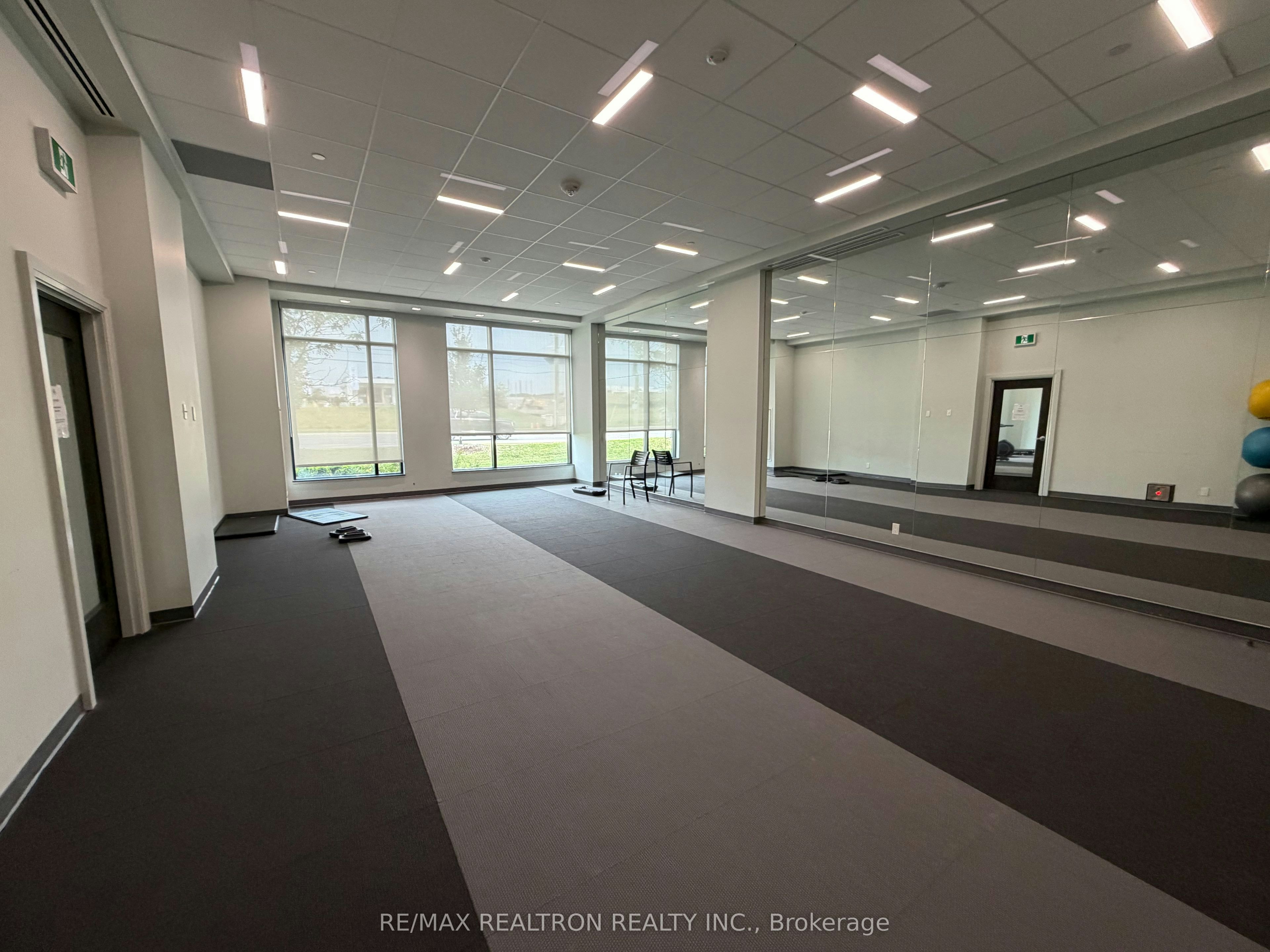 343-555 William Graham Drive, Aurora, ON, L4G 7G4 - 21