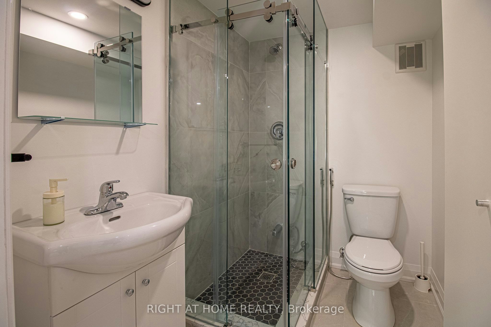 Basement-88 Highland Park Boulevard, Markham, ON, L3T 1B5 - 3