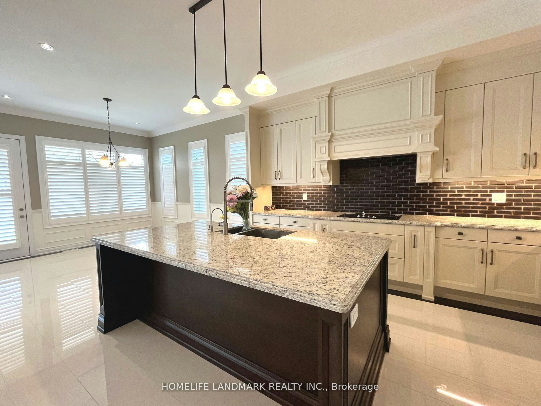 39 Larkin Avenue, King, ON, L7B 0N9 - 6