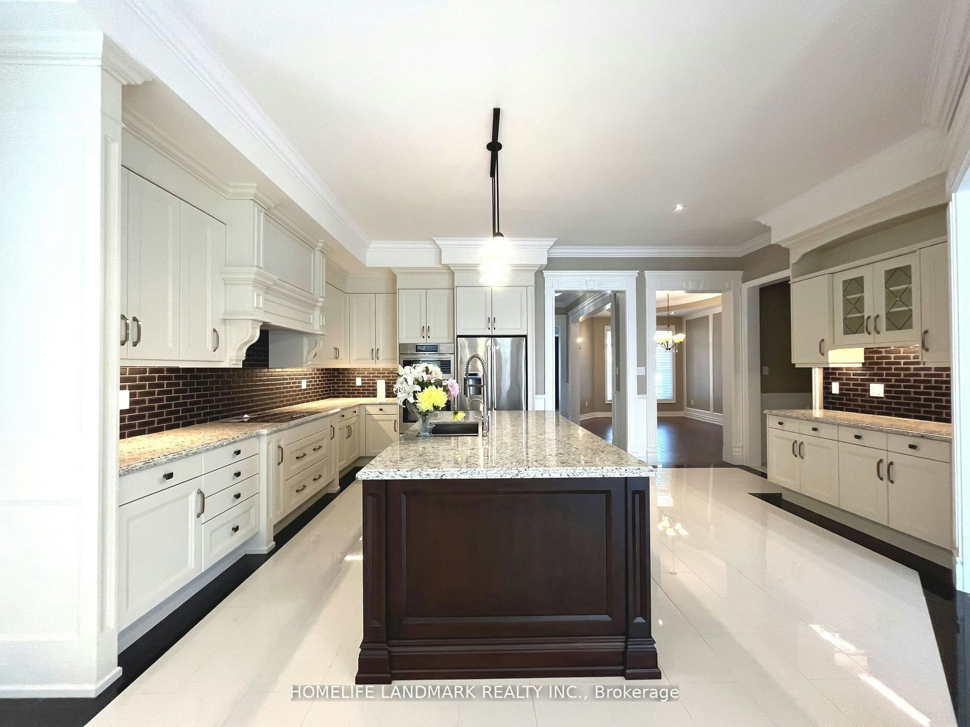 39 Larkin Avenue, King, ON, L7B 0N9 - 7