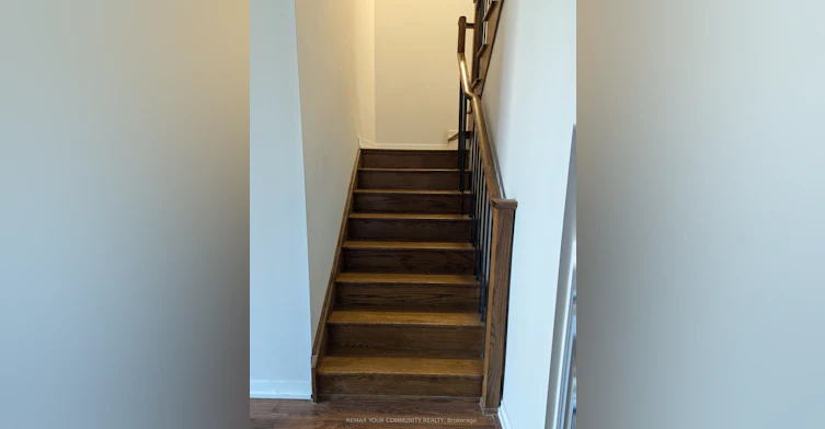 116 Maguire Road, Newmarket, ON, L3X 0M1 - 17