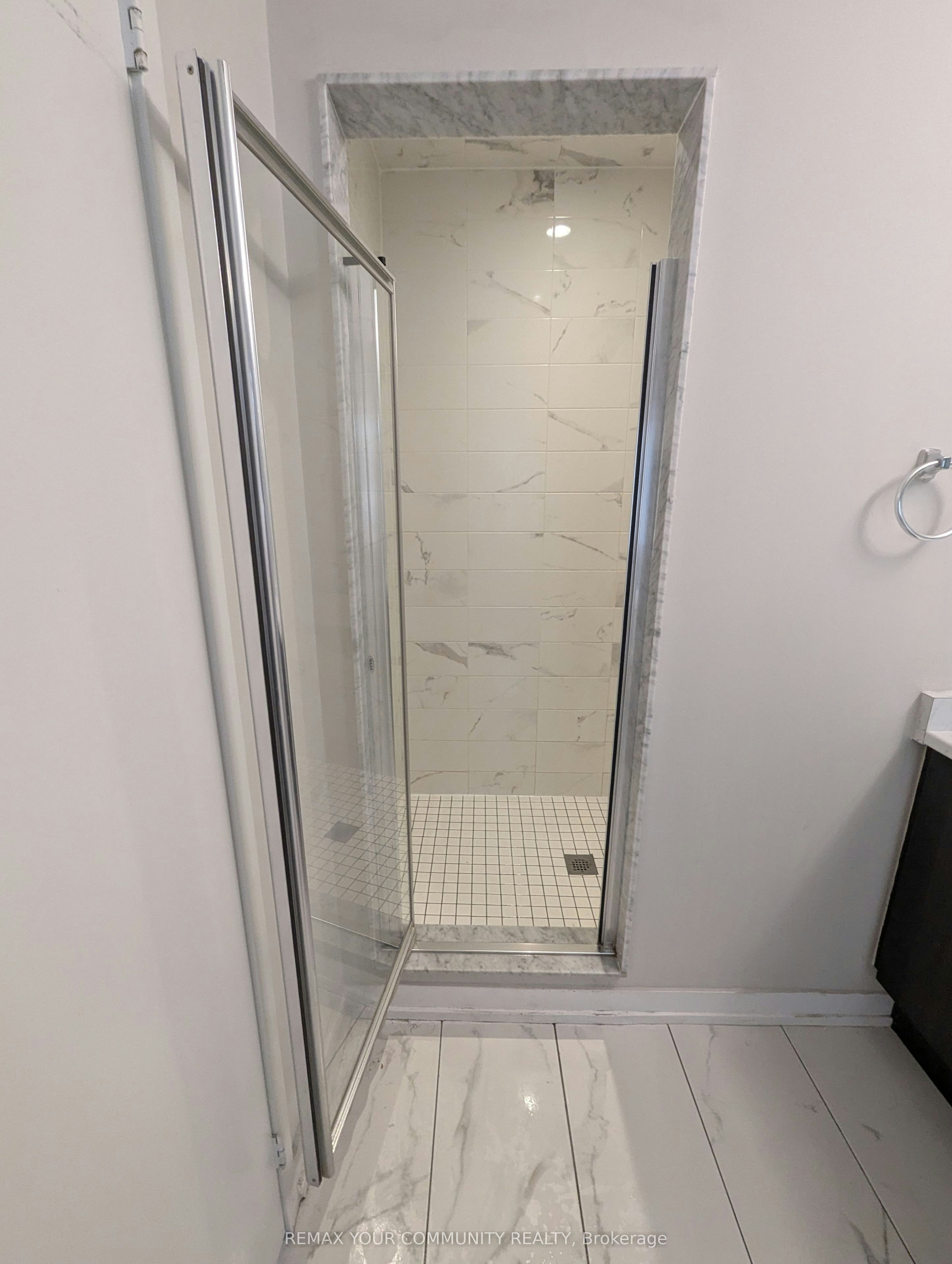 116 Maguire Road, Newmarket, ON, L3X 0M1 - 22