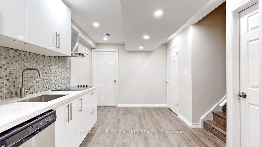 116 Maguire Road, Newmarket, ON, L3X 0M1 - 19