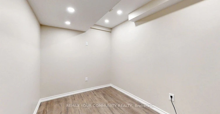 116 Maguire Road, Newmarket, ON, L3X 0M1 - 21