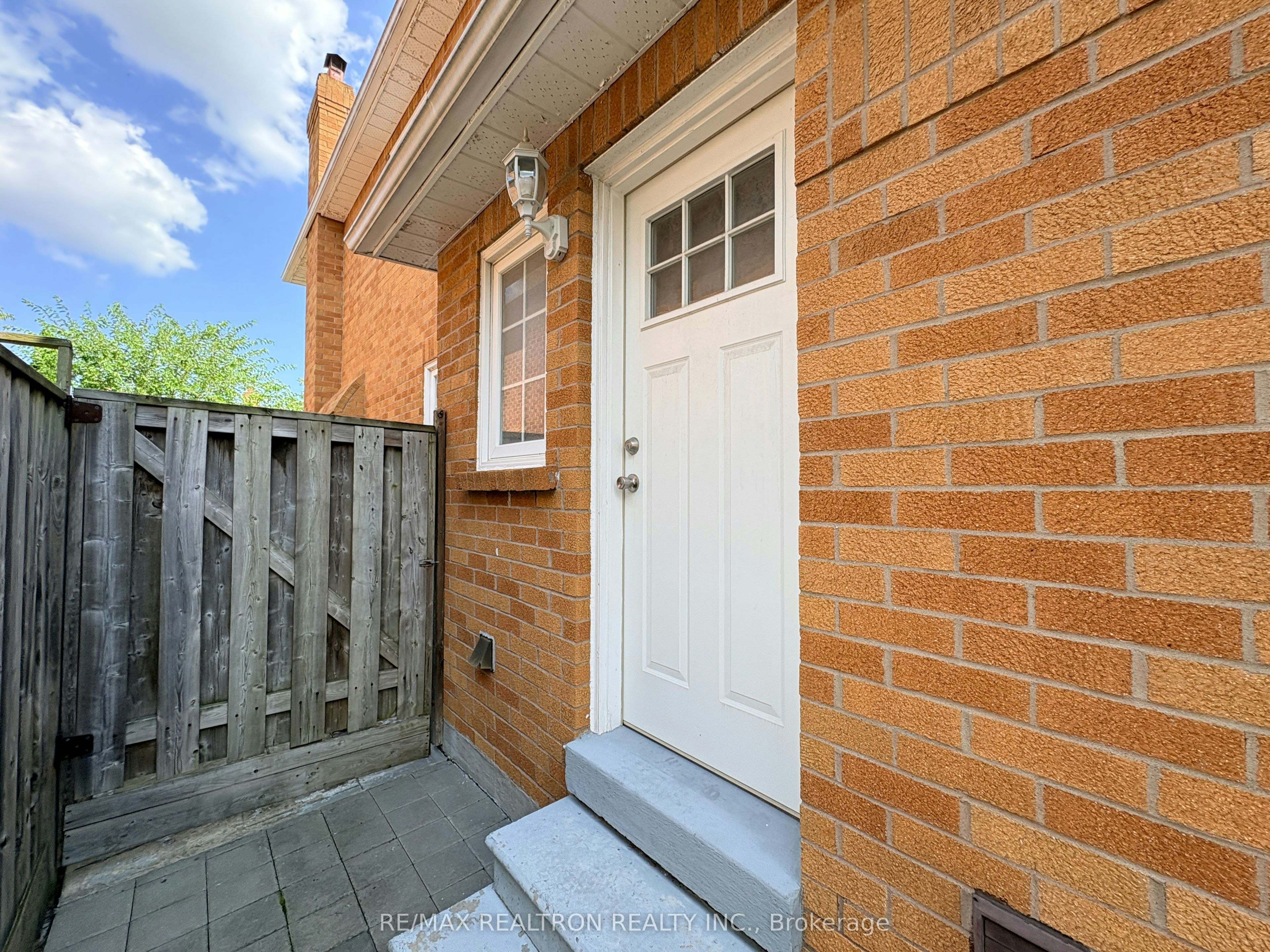 BASEMENT-53 Chalmers Road, Richmond Hill, ON, L4B 1S8 - 3
