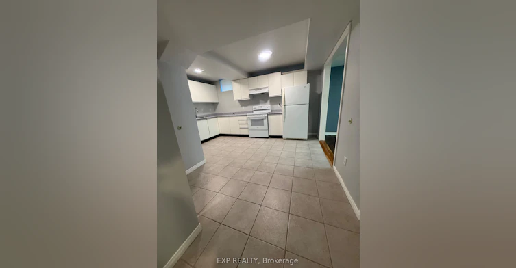 52 Compton Crescent, Bradford West Gwillimbury, ON, L3Z 2X6 - 3