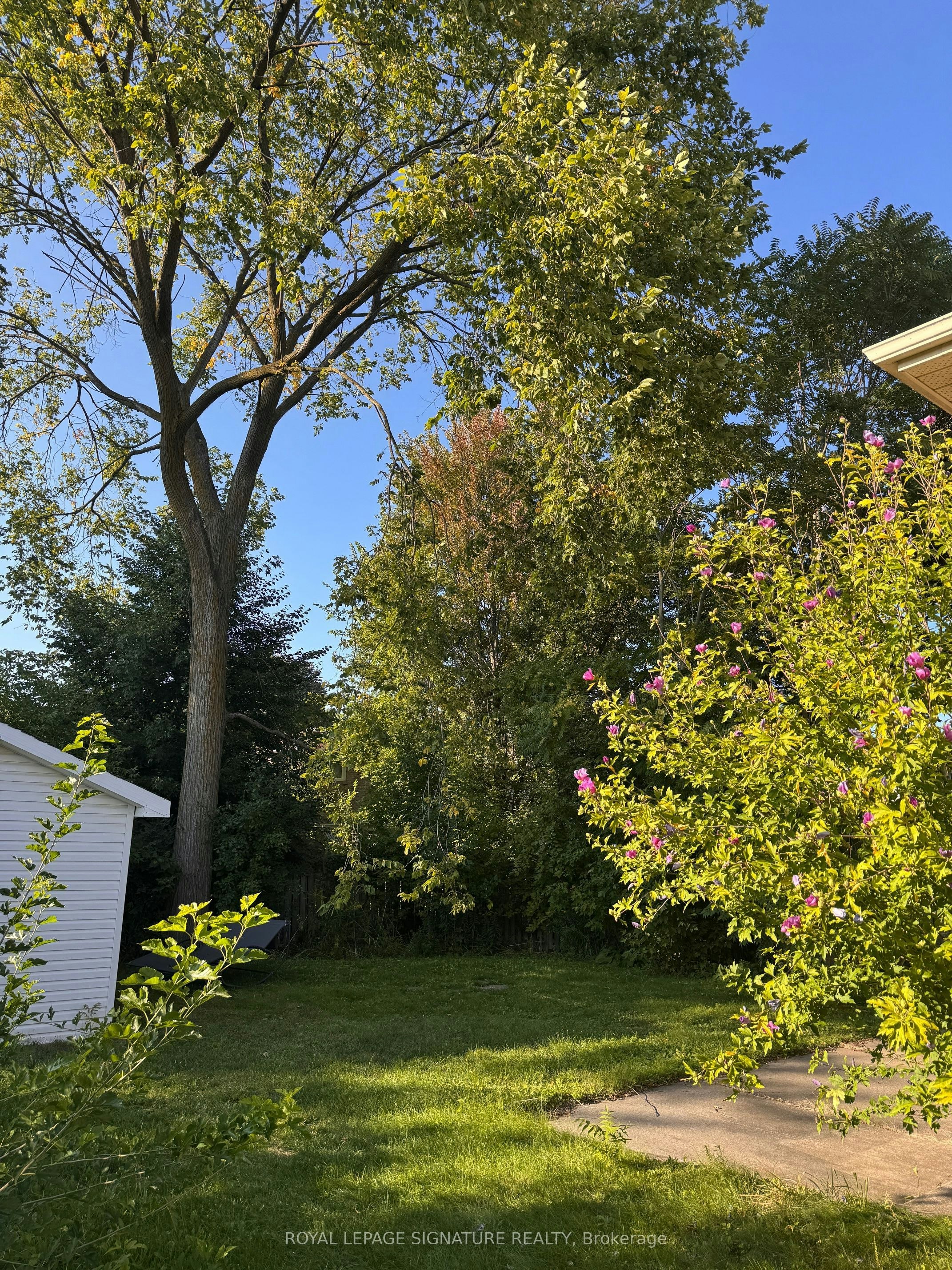 37 Ondrey Street, Bradford West Gwillimbury, ON, L3Z 2W9 - 8