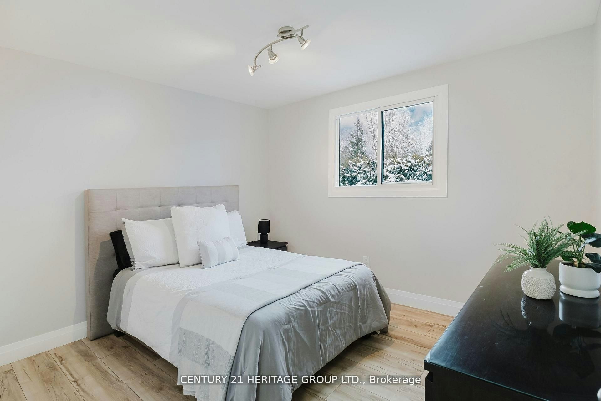 7 Crawford Circle, New Tecumseth, ON, L0G 1A0 - 26