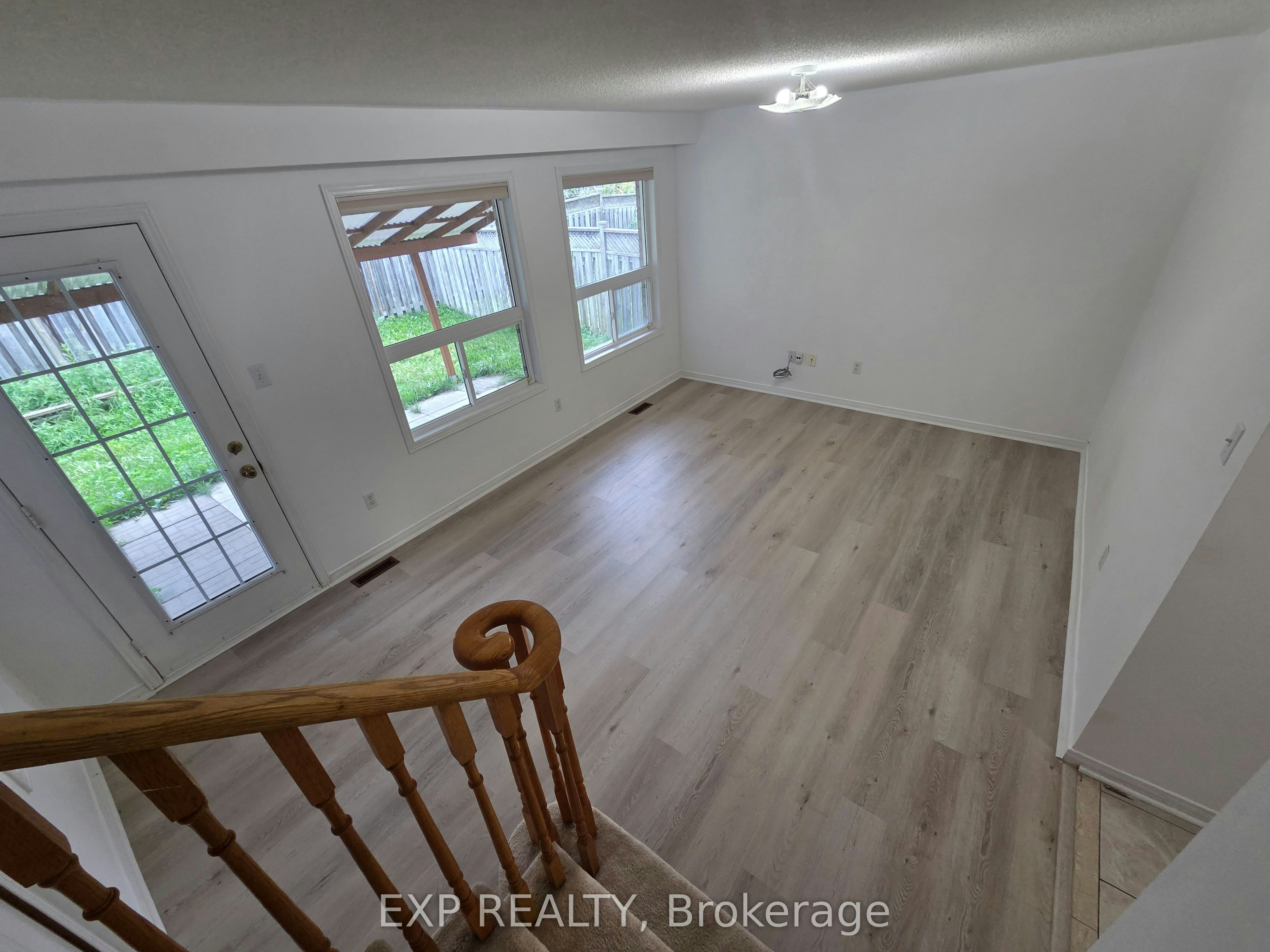 384 Flagstone Way, Newmarket, ON, L3X 2R3 - 7