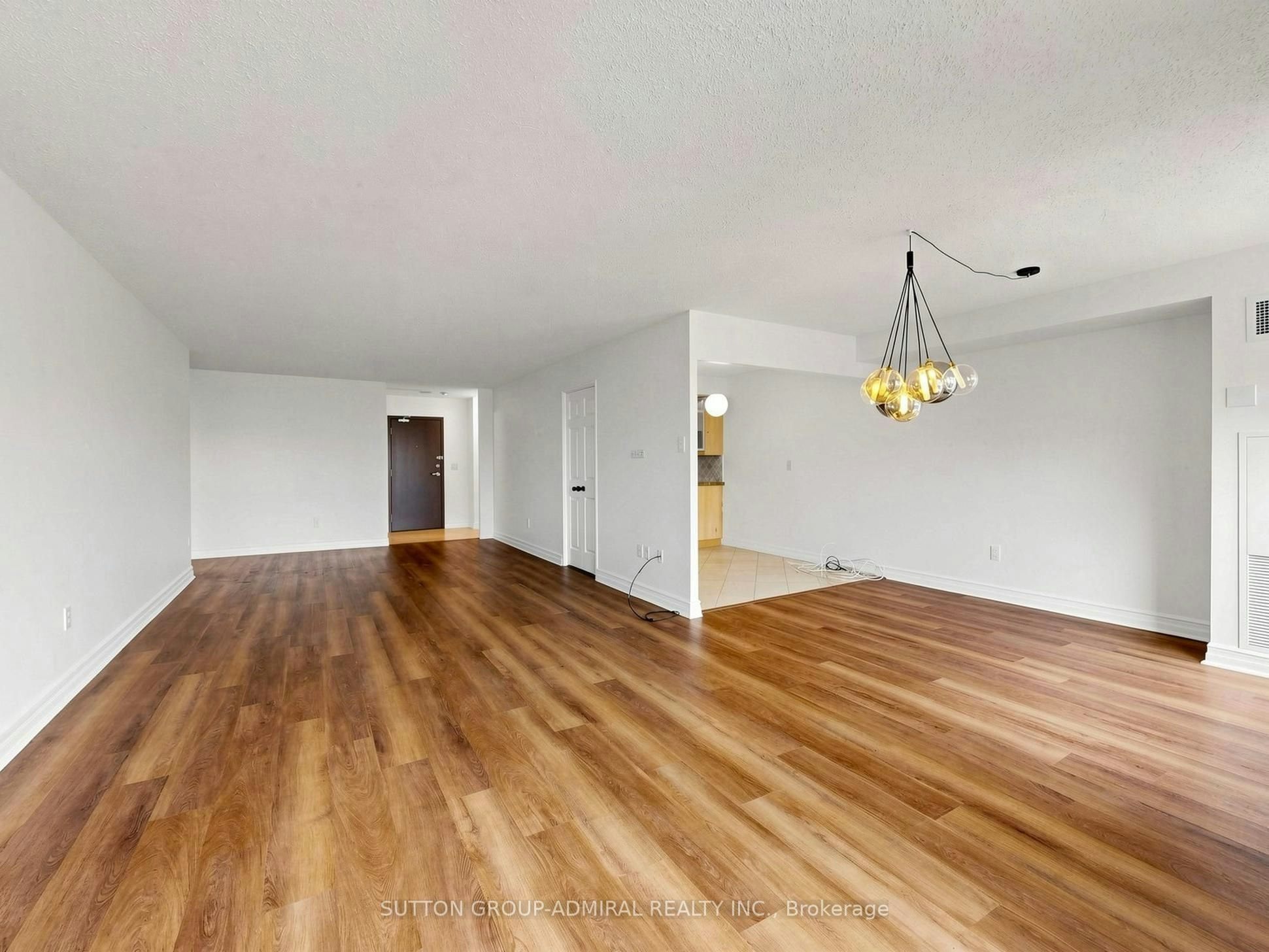 910-7905 Bayview Avenue, Markham, ON, L3T 7N3 - 7