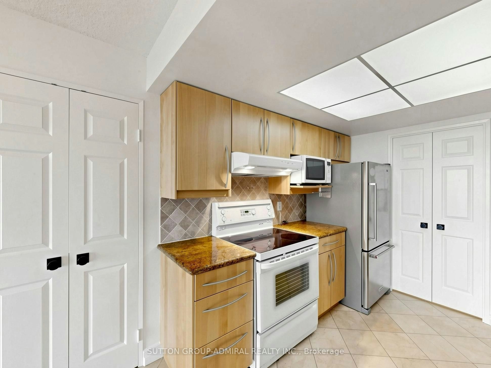 910-7905 Bayview Avenue, Markham, ON, L3T 7N3 - 11