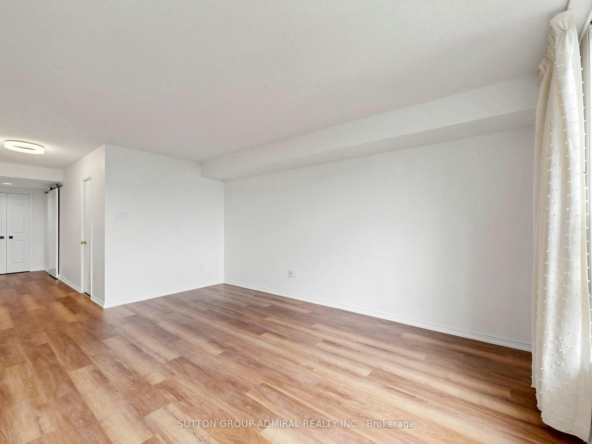 910-7905 Bayview Avenue, Markham, ON, L3T 7N3 - 16