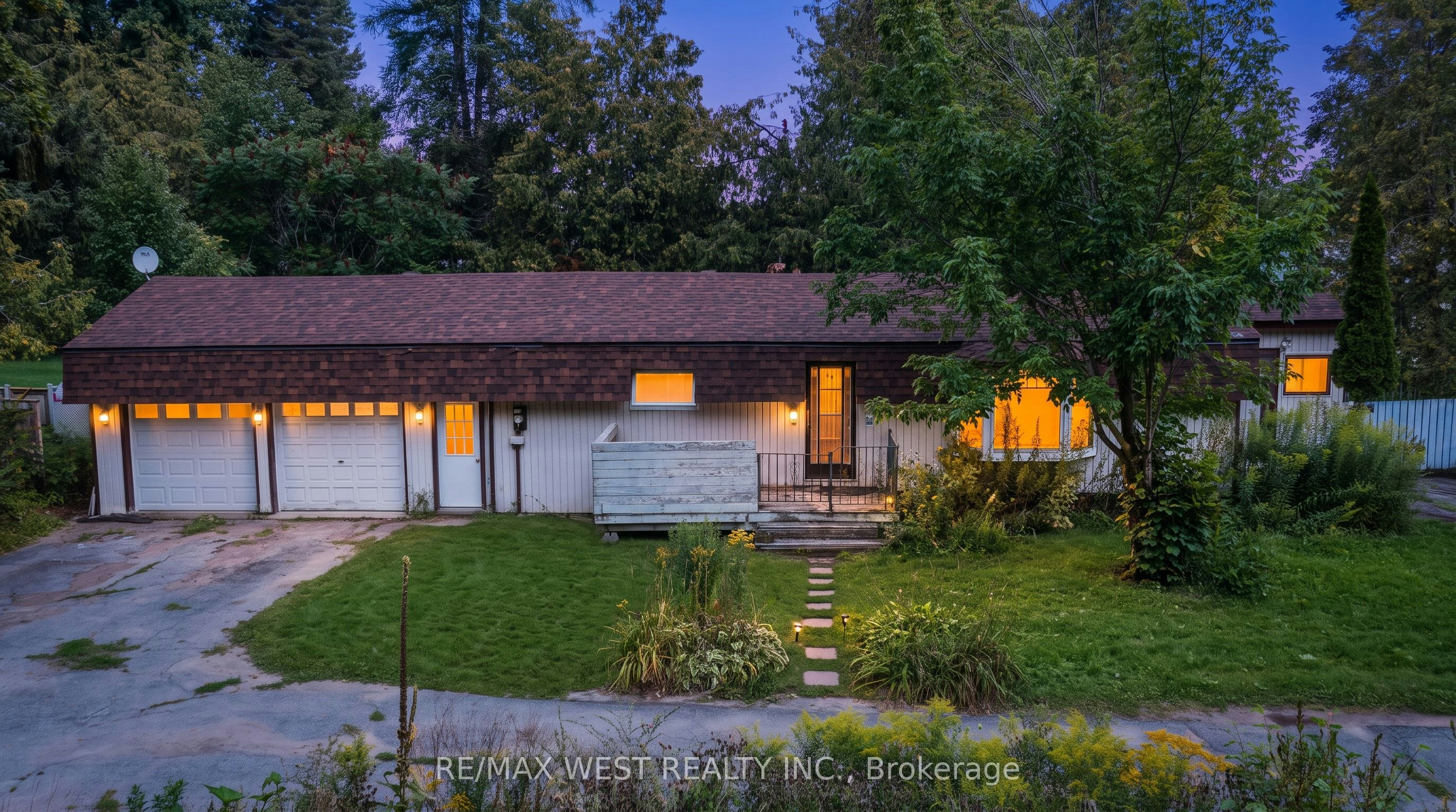 2801 25 Side Road, Innisfil, ON, L9S 3T2