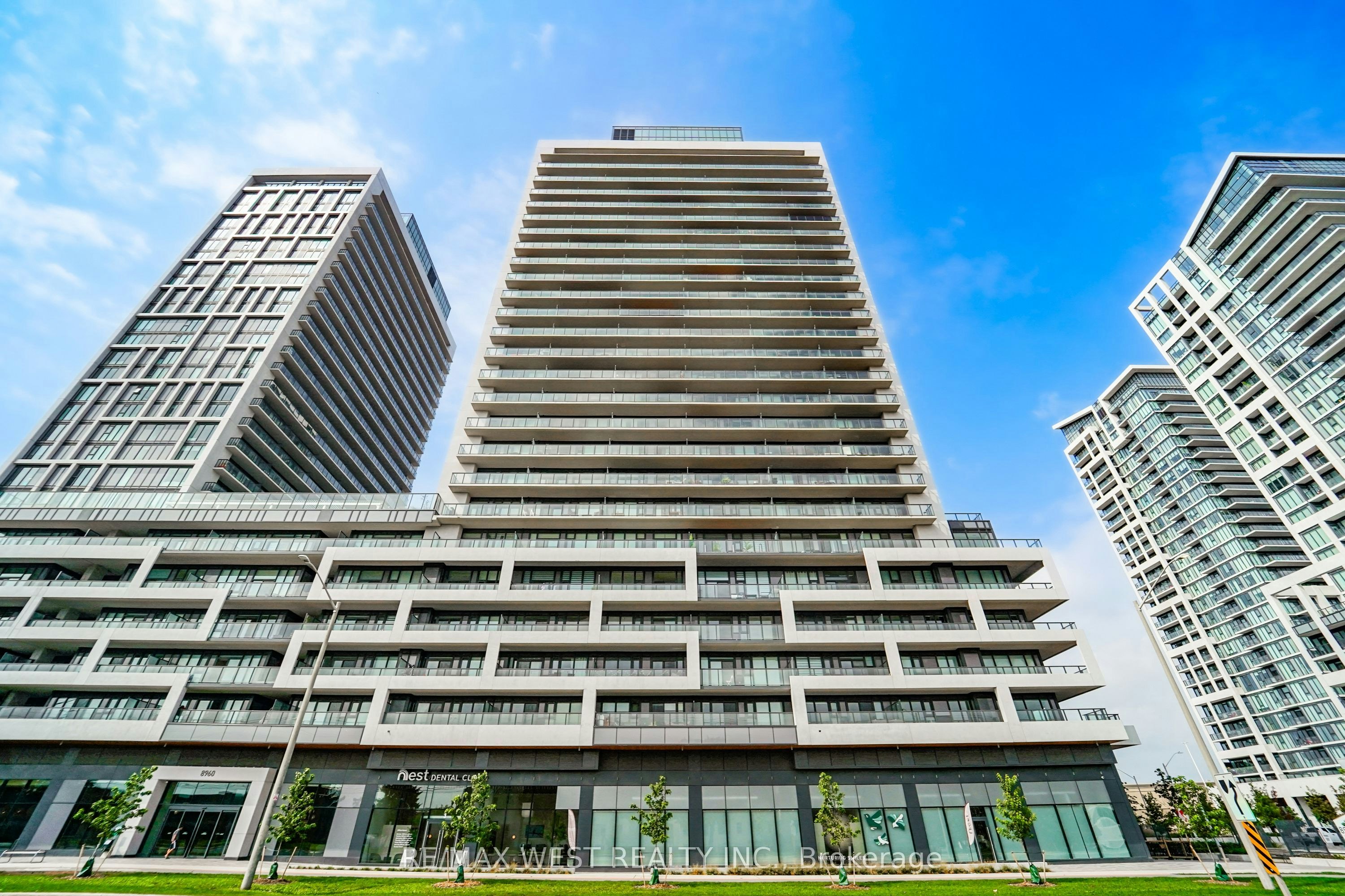 1502-8960 Jane Street, Vaughan, ON, L4K 0N9