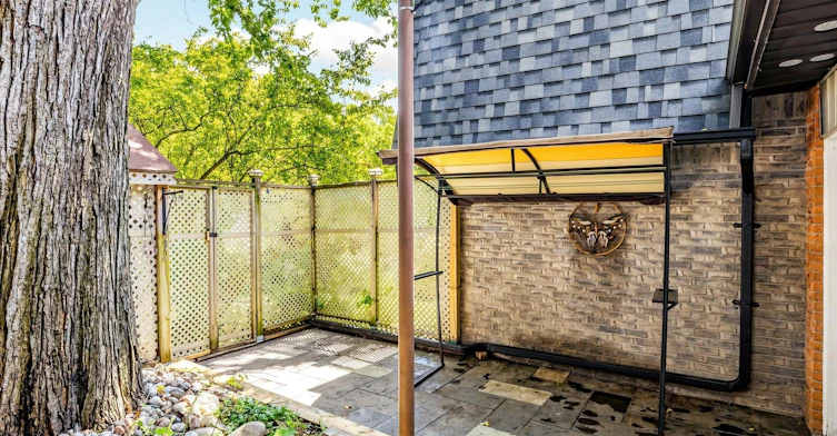 75 St. Andrews Court, Aurora, ON, L4G 3B2 - 44