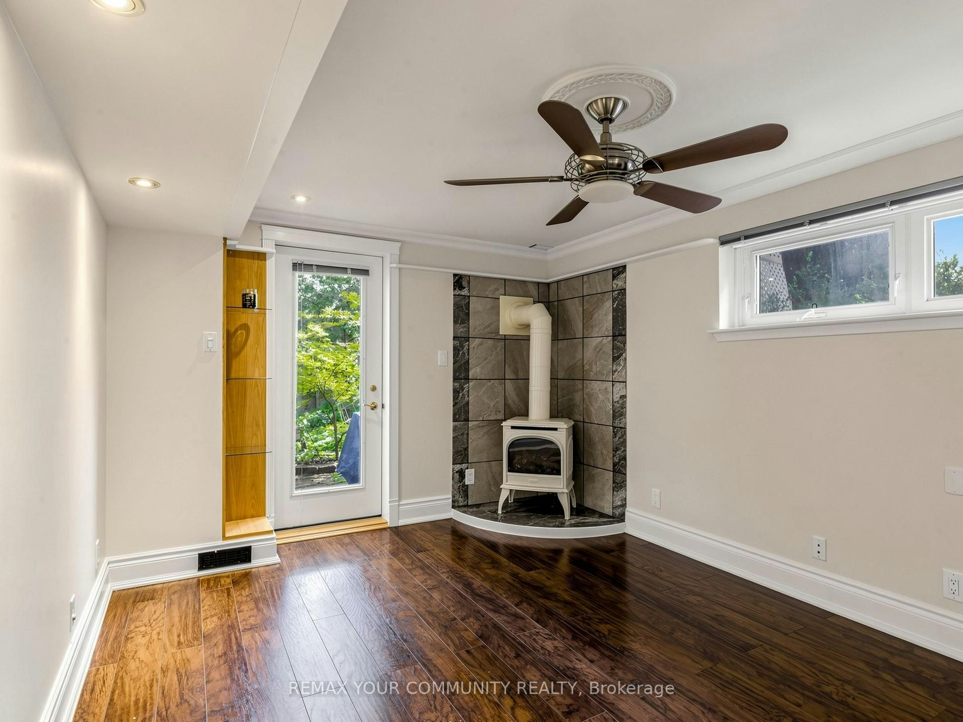 75 St. Andrews Court, Aurora, ON, L4G 3B2 - 37