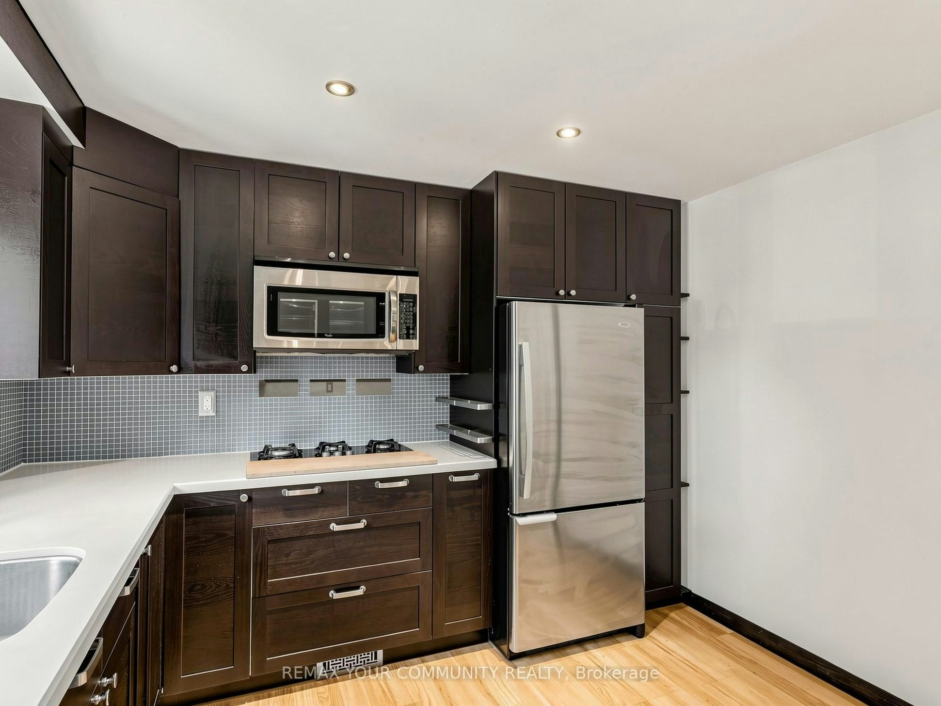 75 St. Andrews Court, Aurora, ON, L4G 3B2 - 12