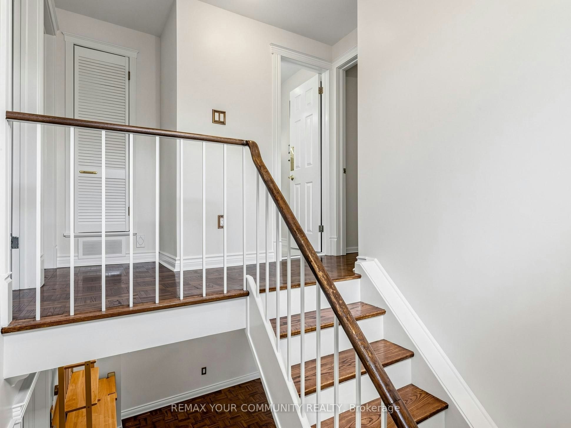 75 St. Andrews Court, Aurora, ON, L4G 3B2 - 20