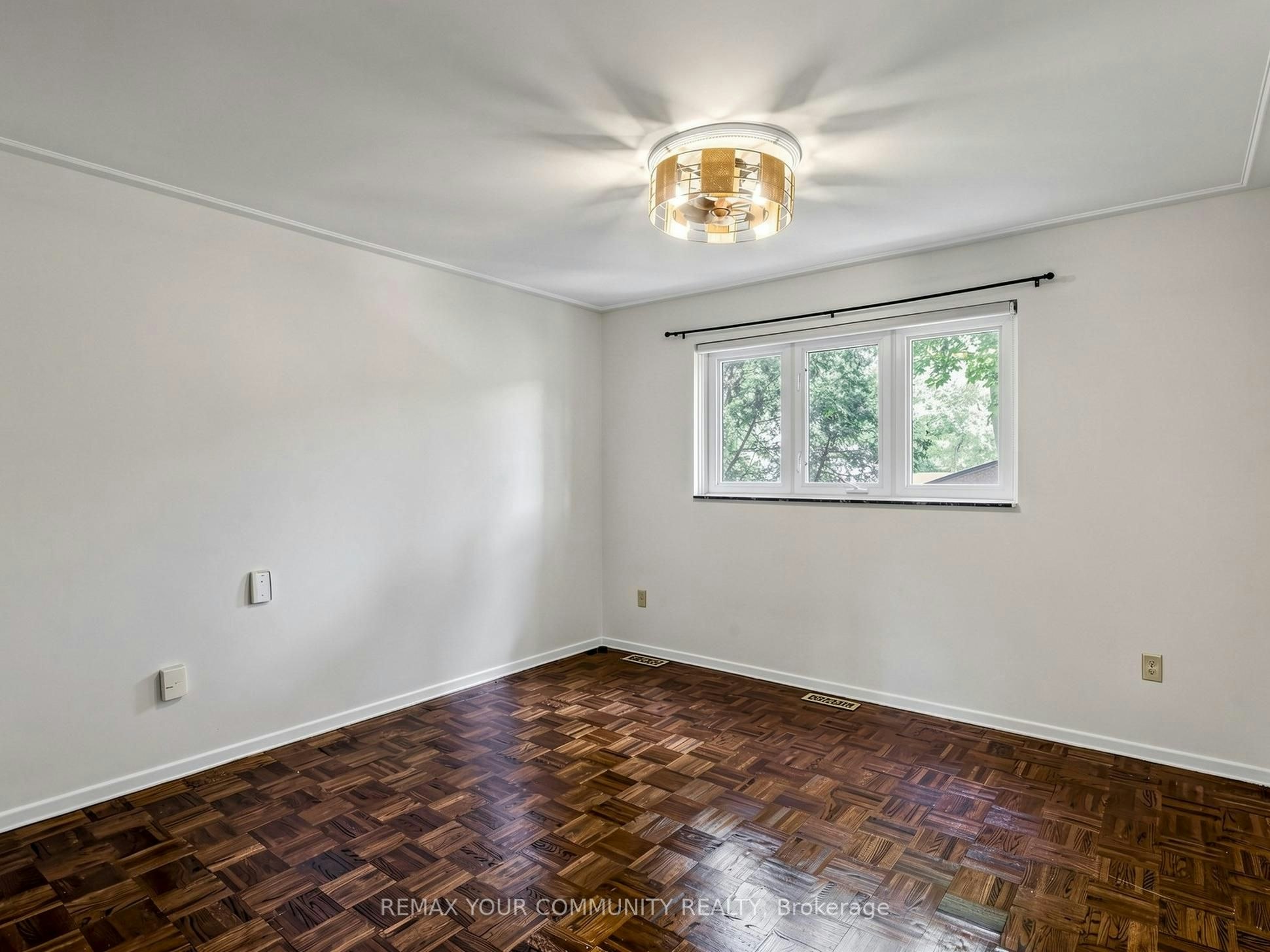 75 St. Andrews Court, Aurora, ON, L4G 3B2 - 30