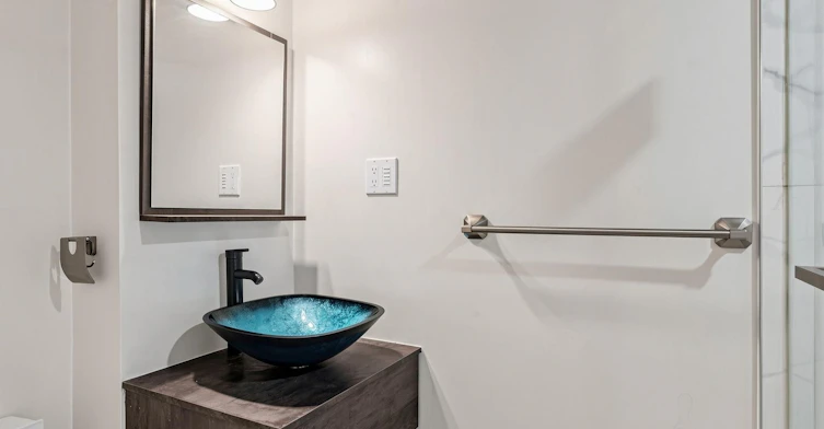 75 St. Andrews Court, Aurora, ON, L4G 3B2 - 41