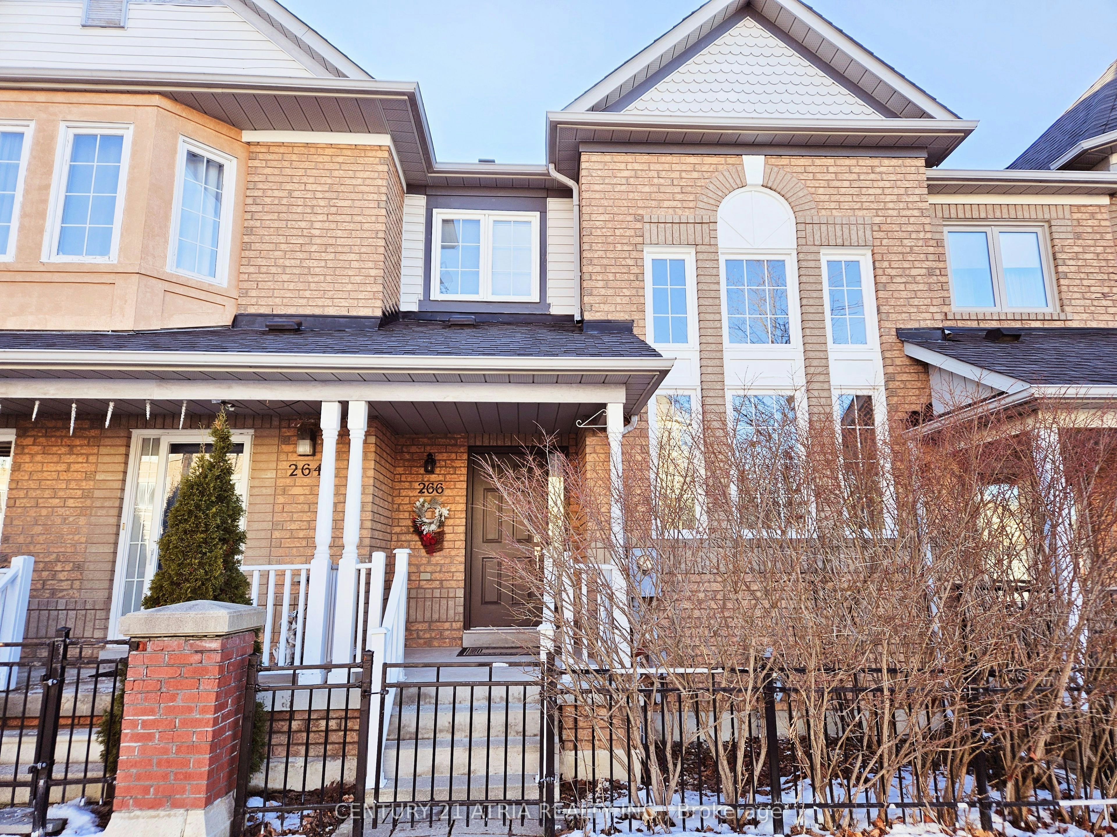 266 John West Way, Aurora, ON, L4G 7J3