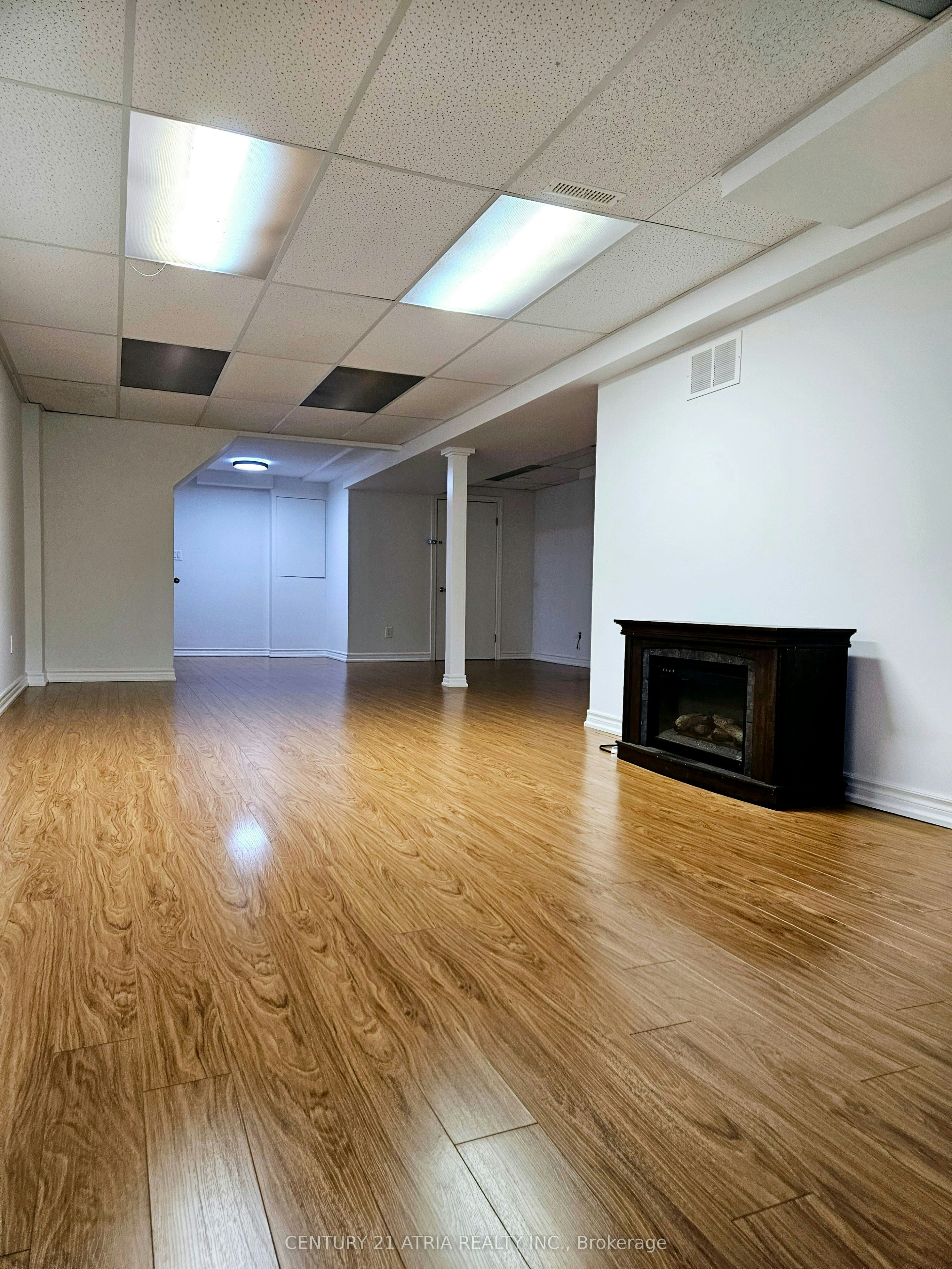 266 John West Way, Aurora, ON, L4G 7J3 - 14